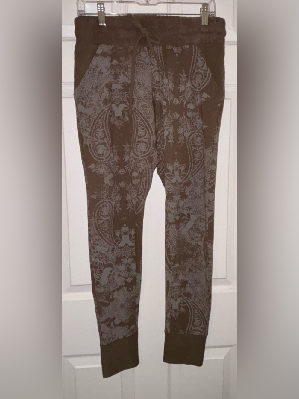 We The Free Paisley Jogger Pants Size Small